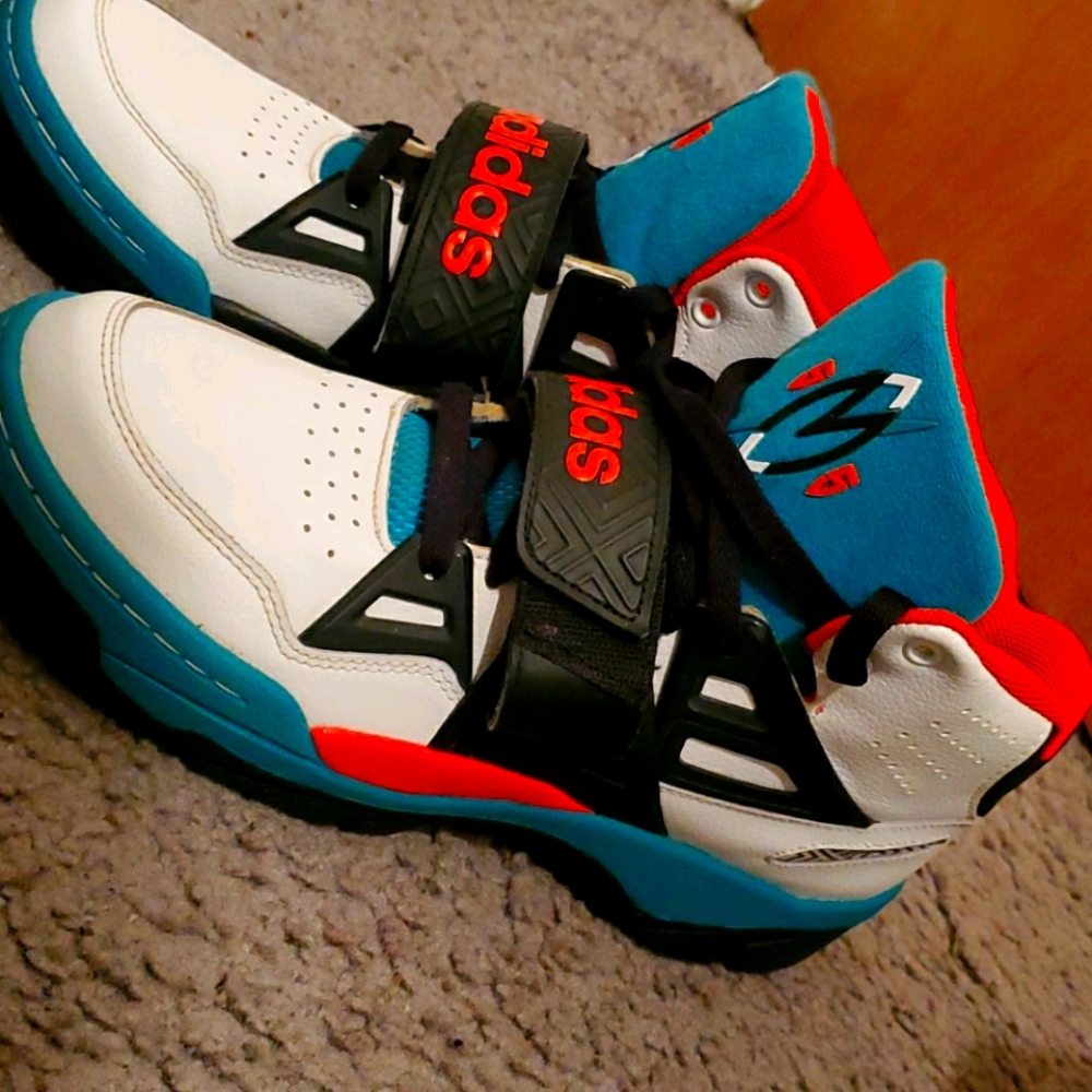 Old school Adidas Mutombo from 1993